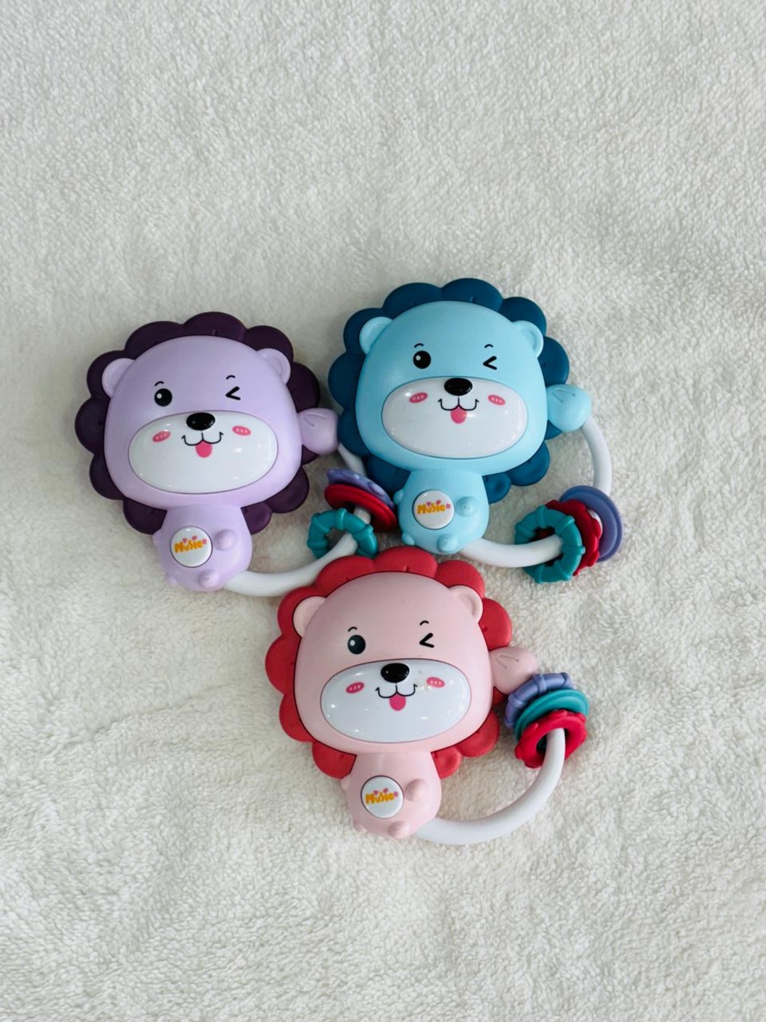 Sensory Pacifier Rattle | Lion Rattle Baby Teething Toy - Sensory Pacifier, Early Development Light and Music, Newborn Gift for 0-3 Years Old Baby Boys Girls Proidl